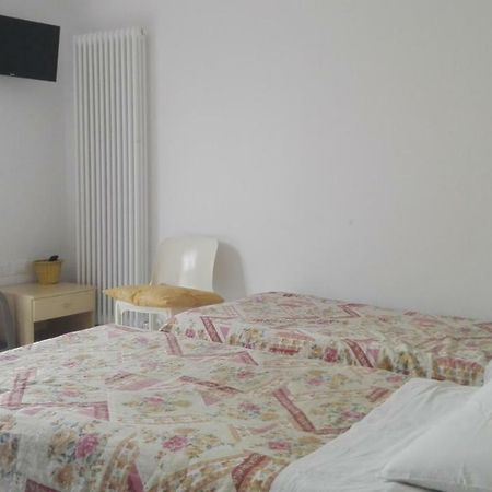 Residence Ambra Рива-дель-Гарда Экстерьер фото