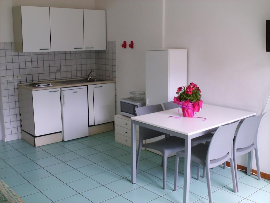 Residence Ambra Рива-дель-Гарда Экстерьер фото